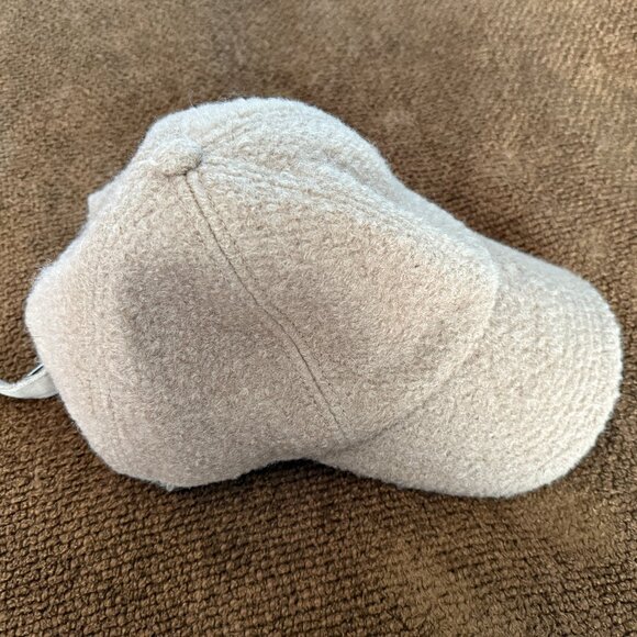 EUC Vintage GAP Taupe Knit Adjustable Baseball Hat - Picture 2 of 5